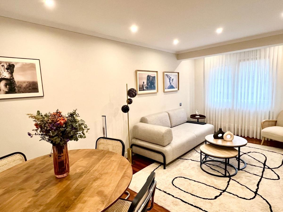 River Deluxe Con Garaje Gratis Bilbao Exteriör bild