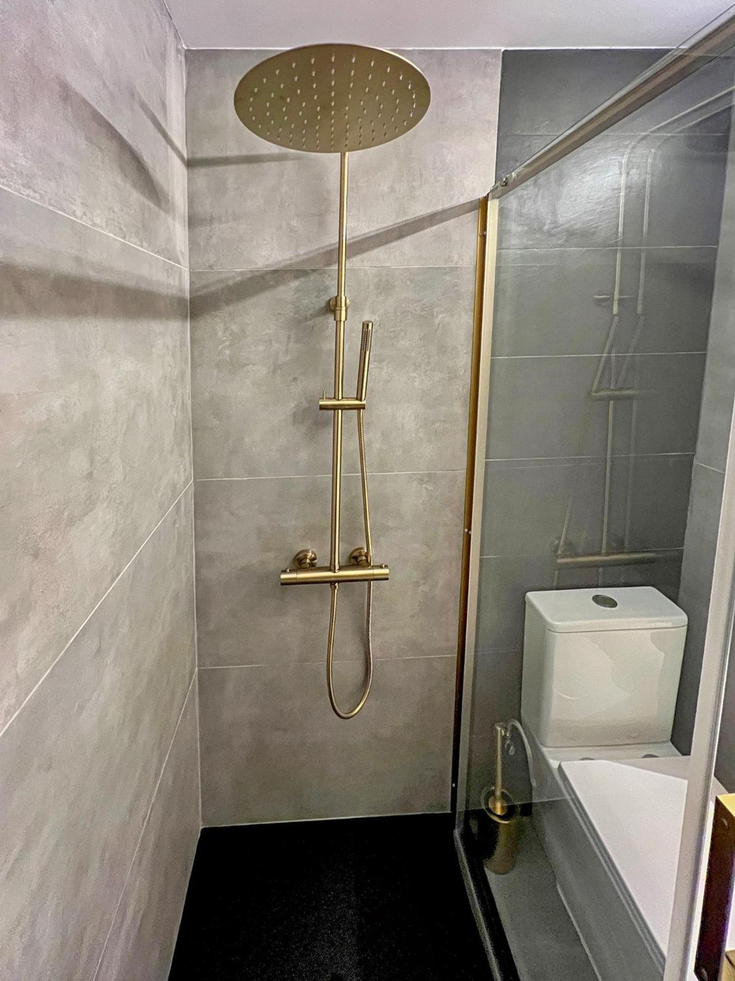 River Deluxe Con Garaje Gratis Bilbao Exteriör bild